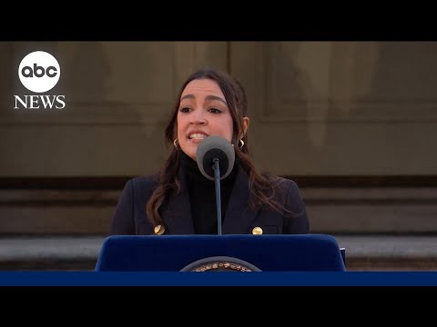 You are currently viewing AOC hails Mayor Mamdani as leading ‘new era’ for NYC