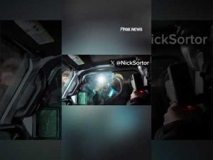 Read more about the article WATCH: Conservative influencer MOBBED by Minneapolis protesters #shorts #foxnews #us