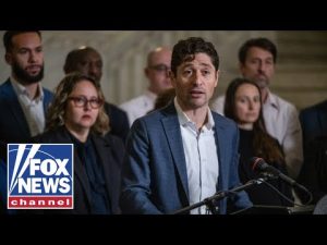 Read more about the article WATCH: Minnesota leadership to make announcement on DHS’s future in Minnesota