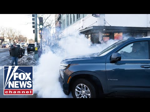 You are currently viewing SEE IT: Rioters hurl fireworks at ICE agents in Minneapolis