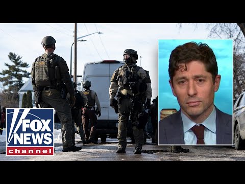 You are currently viewing Minneapolis mayor DOUBLES DOWN on anti-ICE rhetoric: ‘GET OUT’