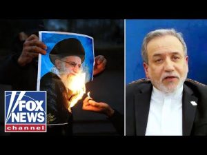 Read more about the article Iranian foreign minister blames ‘terrorist elements from outside’ for protester deaths