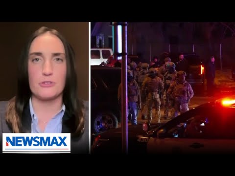 You are currently viewing Former ICE Deputy Director: Walz puts law enforcement in harm’s way | The Chris Salcedo Show