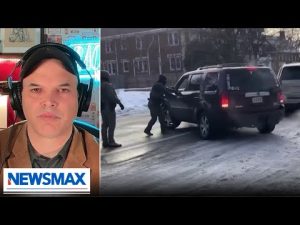 Read more about the article Legacy media has lost the confidence of its viewers: Matt Taibbi | America Right Now