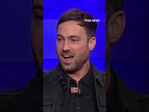 Read more about the article ‘He needs a testosterone check’: Police chief MOCKED over breakdown #shorts #gutfeld #Portland