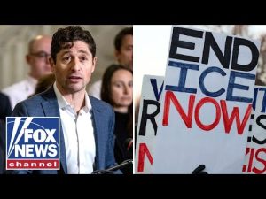 Read more about the article ‘SICKENING’: Minneapolis mayor under fire as anti-ICE unrest escalates