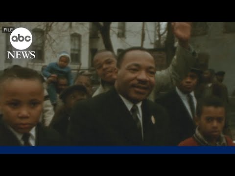 You are currently viewing Americans mark MLK Day with parades and reflection
