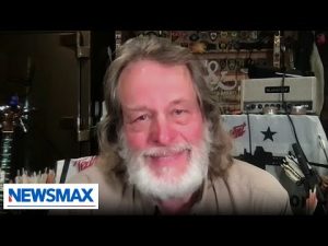 Read more about the article Ted Nugent explains how to hold ‘Fedzilla’ accountable | Carl Higbie FRONTLINE
