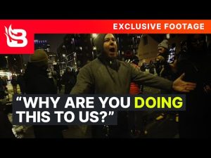 Read more about the article RAW FOOTAGE: Anti-ICE Protesters CLASH with Police in Minneapolis | PART 2