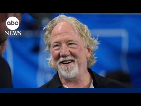 You are currently viewing Timothy Busfield appears in court for pretrial detention hearing