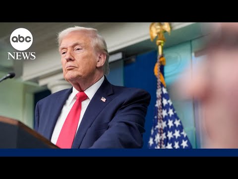 You are currently viewing Stocks plunge as Trump threatens tariffs on European countries over Greenland