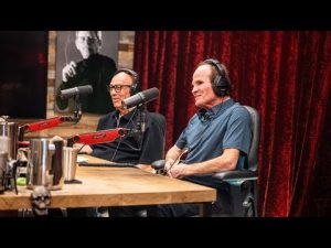 Read more about the article JRE MMA Show #173 with Benny “The Jet” Urquidez & William “Blinky” Rodriguez