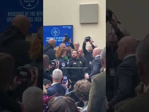 You are currently viewing Deep State Operative Tried To Attack Patriot at Jack Smith’s Hearing