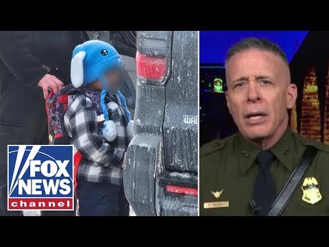 You are currently viewing How are there this many GULLIBLE people?: Chief Border Patrol agent