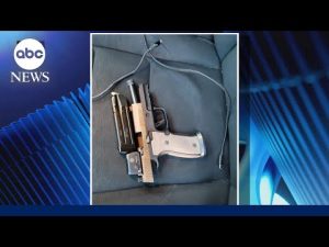 Read more about the article What we know about the fatal shooting of a Minneapolis man by federal agents