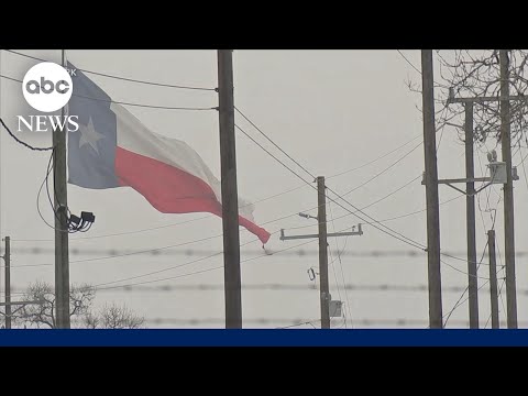 You are currently viewing Storm leaves tens of thousands of customers without power