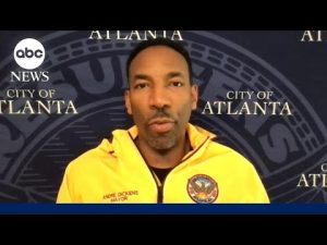 Read more about the article Atlanta mayor talks power outages, emergency response