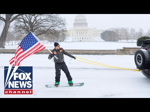 You are currently viewing LIVE: Massive storm slams Northeast — D.C. visibility drops as snow turns to ice | Katie Byrne