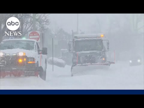 You are currently viewing How to prepare when traveling on hazardous roads after a winter storm