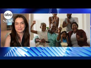 Read more about the article Parent like it’s 1990: Families turn to analog tech as screen-time fears grow