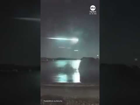 You are currently viewing Green fireball shoots across New Zealand sky