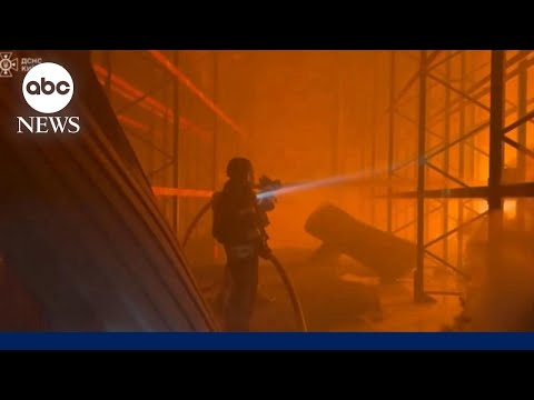 You are currently viewing Russia launches more than 440 drones, missiles at Ukraine overnight, Zelenskyy says