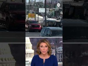 Read more about the article Small plane crashes on street in Georgia