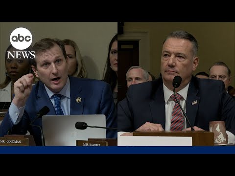 Read more about the article Rep. Goldman to ICE director: Stop acting like a fascist