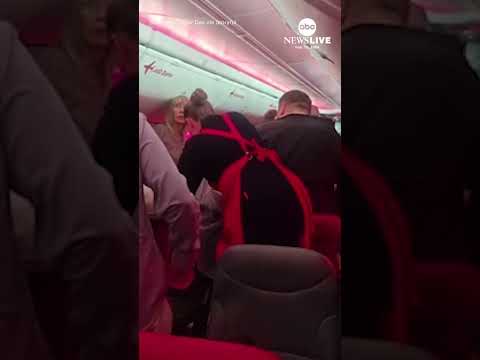 Read more about the article Passengers get lifetime ban after brawl breaks out on flight