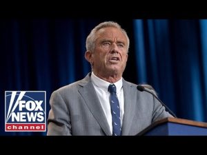 Read more about the article RFK Jr. eyes FDA ‘loophole’ as next MAHA push