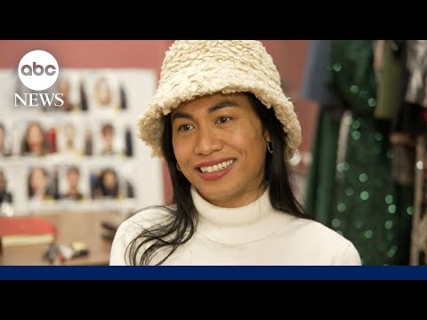 Read more about the article ‘Project Runway’ winner Veejay Floresca stuns with New York Fashion Week show