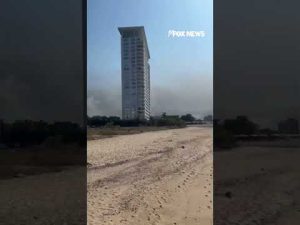 Read more about the article SEE IT: Smoke rises over Puerto Vallarta as tourists told to stay on resort #shorts #foxnews #mexico