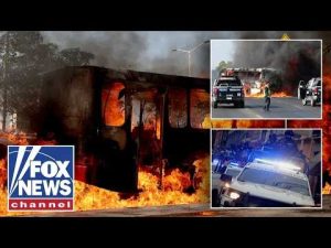 Read more about the article Mexican president DISMISSES cartel chaos, says country ‘returning to normal’