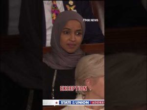 Read more about the article Ilhan Omar SHAKES HEAD as Trump decries Somali migrants #shorts #usa #us #politics #trump