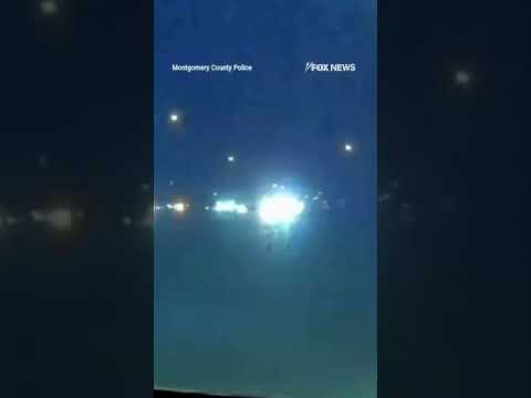 Read more about the article UNRULY group SMASHES police cruiser windows #foxnews #news #us #fox