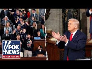 Read more about the article REPLAY: Trump salutes Team USA at record-breaking SOTU