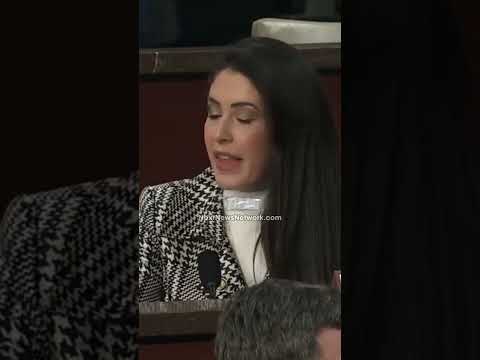 Read more about the article Anna Paulina Luna Reveals Why Americans Hate Congress