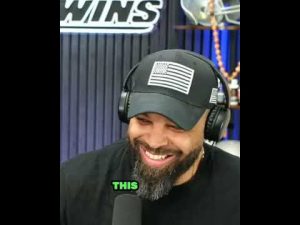 Read more about the article Robert De Niro CRIES About Trump On Woke Podcast…