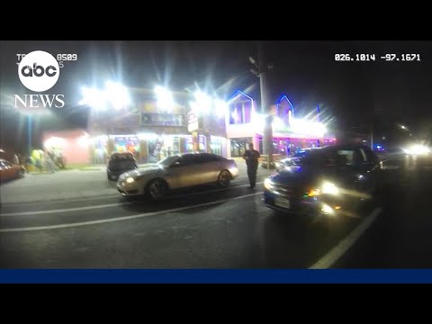 Read more about the article New bodycam footage shows US citizen killed by ICE agents last year