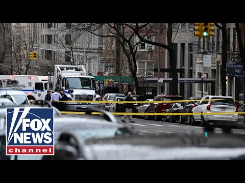 Read more about the article BREAKING: NYPD bomb squad near Gracie Mansion
