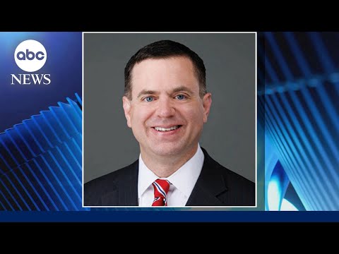 Read more about the article Dems call for probe into ‘troubling pattern’ of legal wins for Pam Bondi’s brother