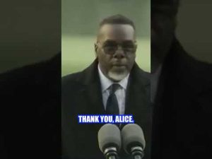 Read more about the article ‘ON-TOPIC’ ONLY: Chicago mayor snubs the press #chicago #shorts #press