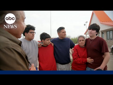 You are currently viewing Teenage Mariachi brothers reunited with family after being detained by ICE