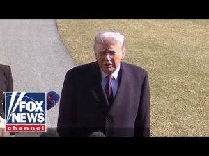 Read more about the article Trump warns there’s ‘risk’ of losing American lives amid Iranian conflict