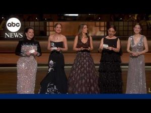 Read more about the article Oscars 2026: ‘Bridesmaids’ cast reunites