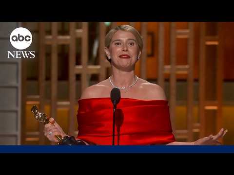 You are currently viewing Oscars 2026: Jessie Buckley wins best actress for ‘Hamnet’