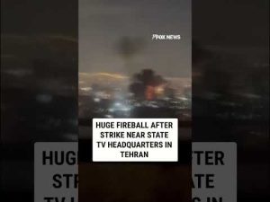 Read more about the article HUGE fireball after strike near state TV headquarters in Tehran