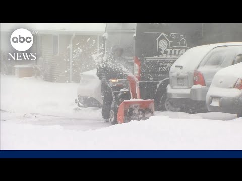 Read more about the article Powerful system triggers tornado watches, blizzards and dust storms