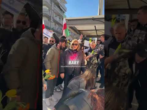 You are currently viewing You Won’t Believe What Iranians Are Saying To Netanyahu & Trump