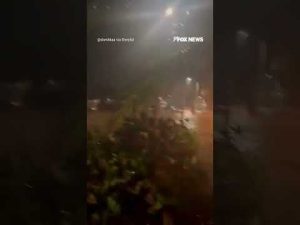 Read more about the article Hawaii residents wake up to damaged homes, widespread flooding #shorts #hawaii #us #news #disaster